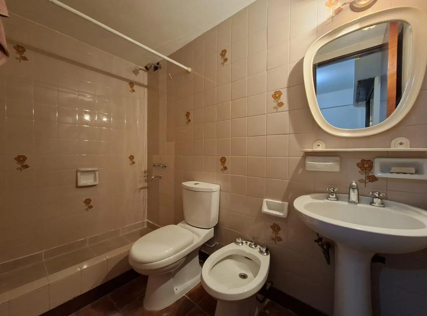 Departamento monoambiente en ALQUILER. Belgrano 2