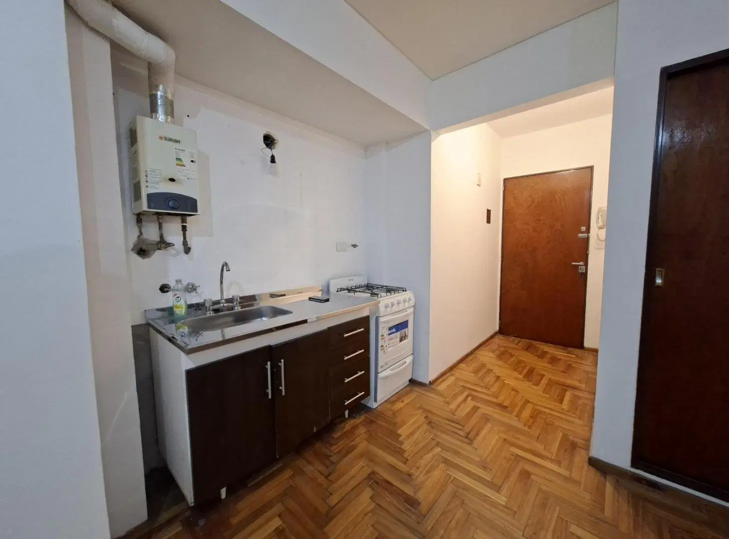 Departamento monoambiente en ALQUILER. Belgrano 3
