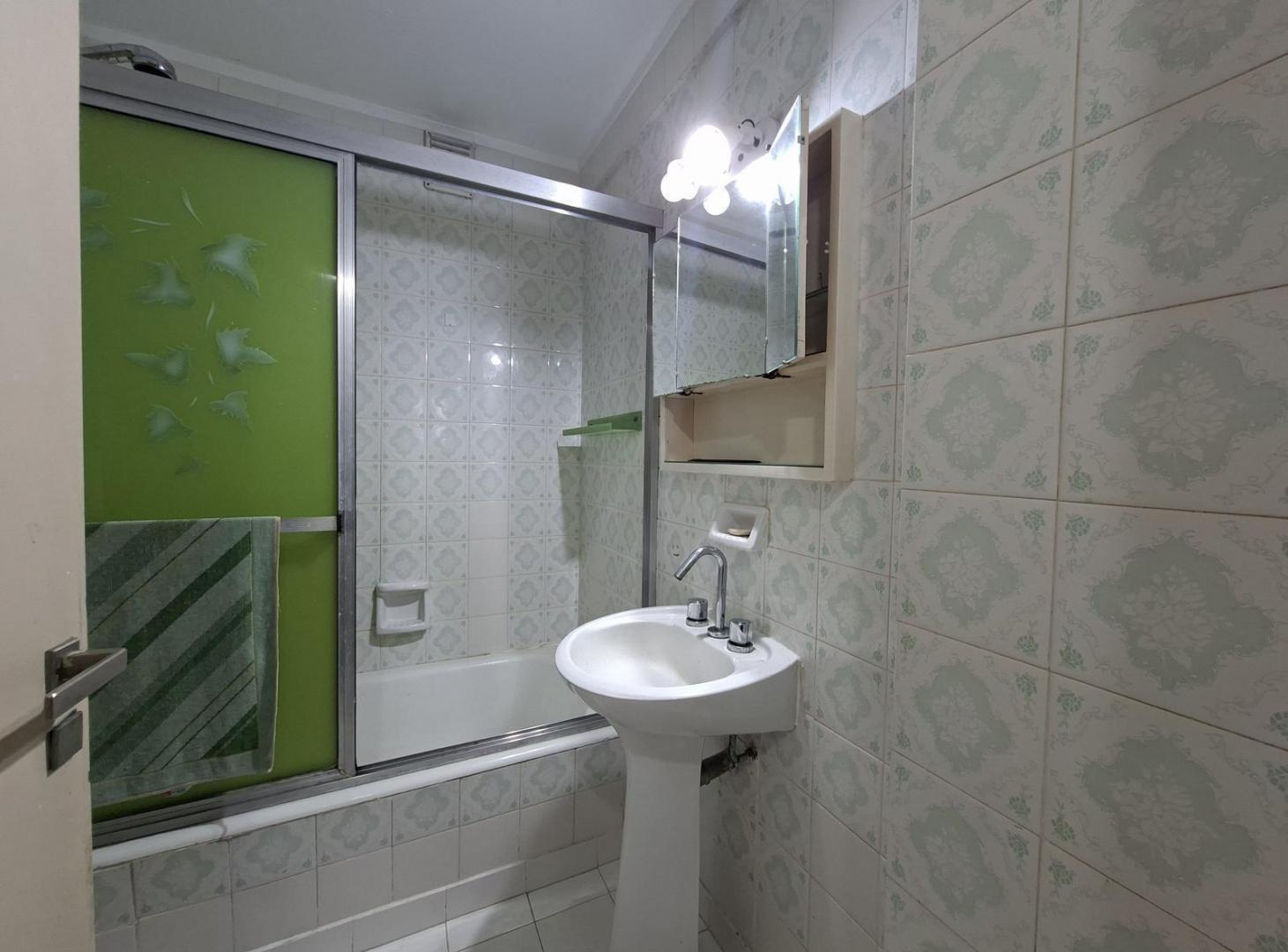 Foto de Departamento de 4 ambientes con dependencia y cochera - Venta - Nuñez, imagen 3
