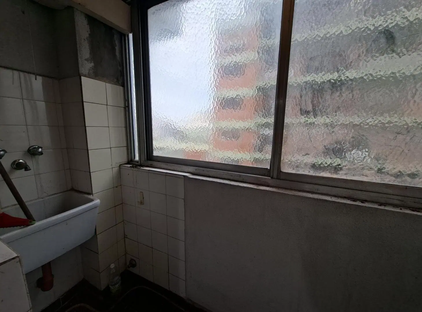 Departamento de 4 ambientes con dependencia y cochera - Venta - Nuñez 5