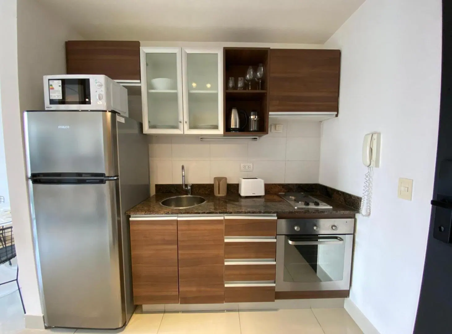 Monoambiente dividido equipado! con Amenities. Colegiales. 4