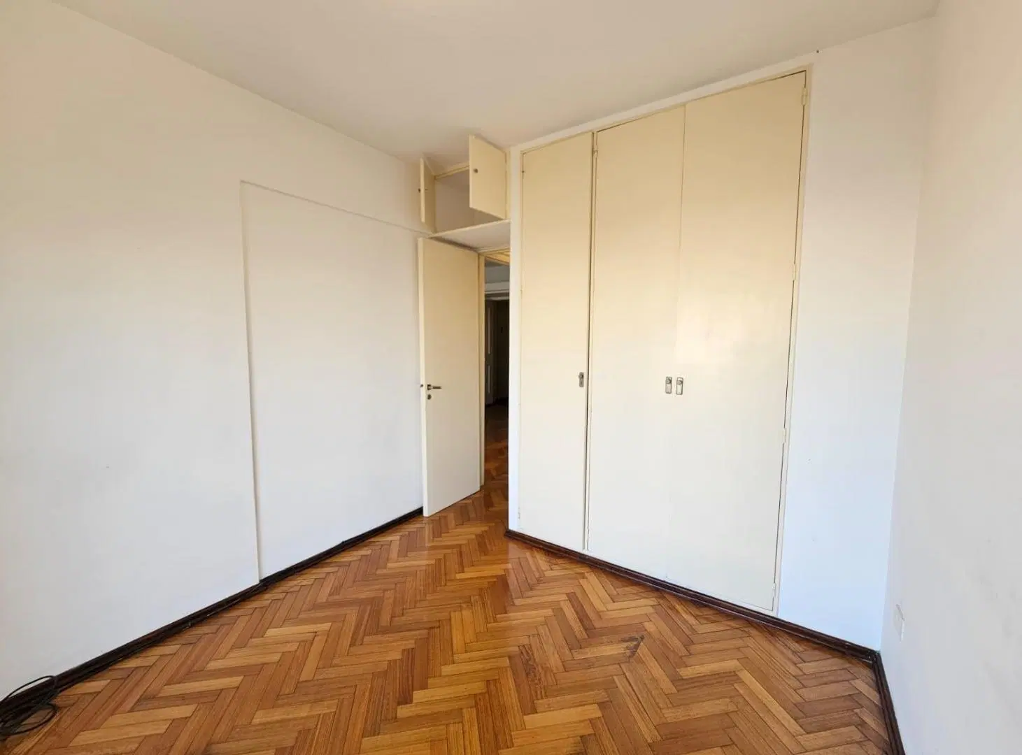 Dos ambientes en venta! Saavedra 3