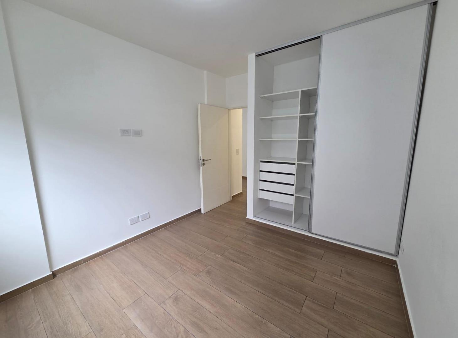 Foto de Departamento 2 ambientes + cochera cubierta, imagen 2
