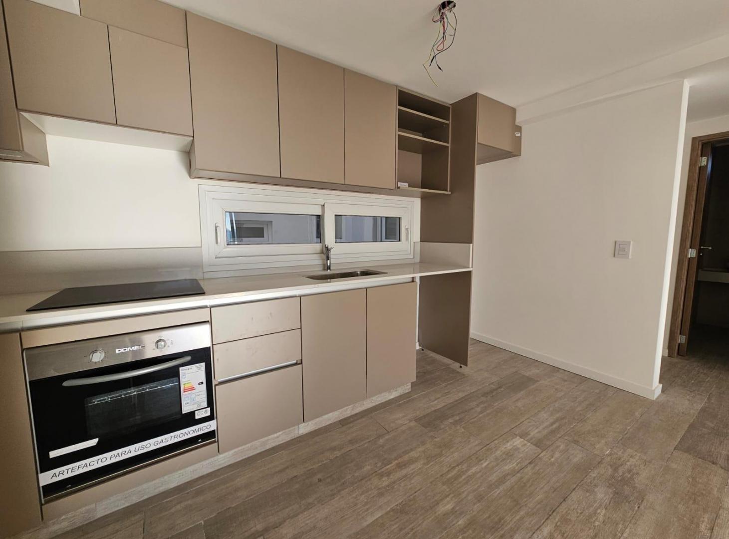 Foto de Tres ambientes c Amenities en VENTA! Montecastro, imagen 3