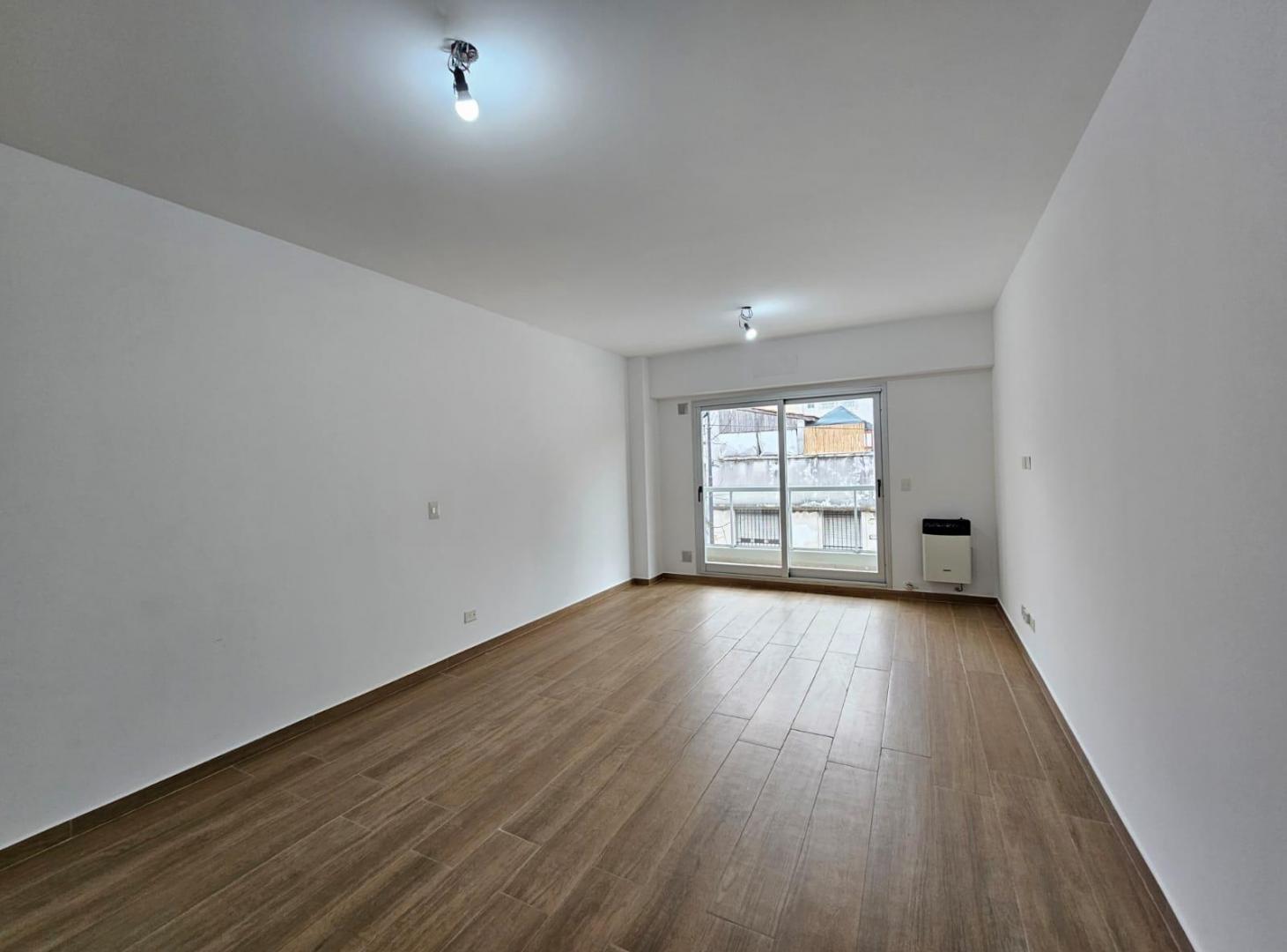 Foto de Monoambiente A ESTRENAR! Saavedra, imagen 1