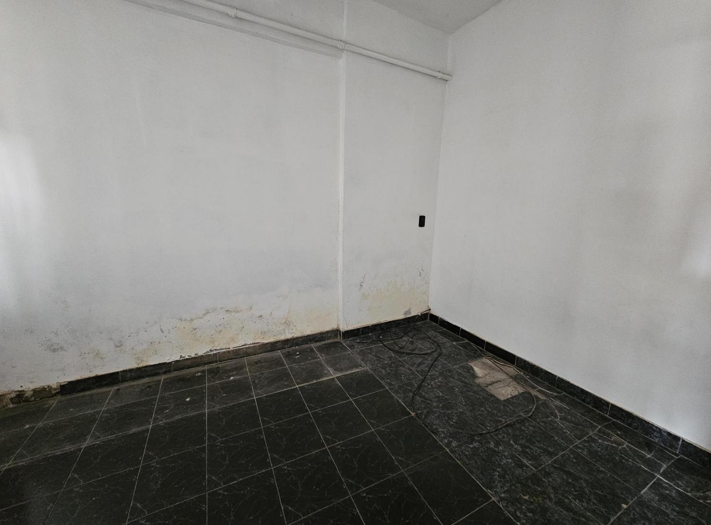 Foto de Departamento 2 ambientes a reciclar - Venta - Saavedra, imagen 3