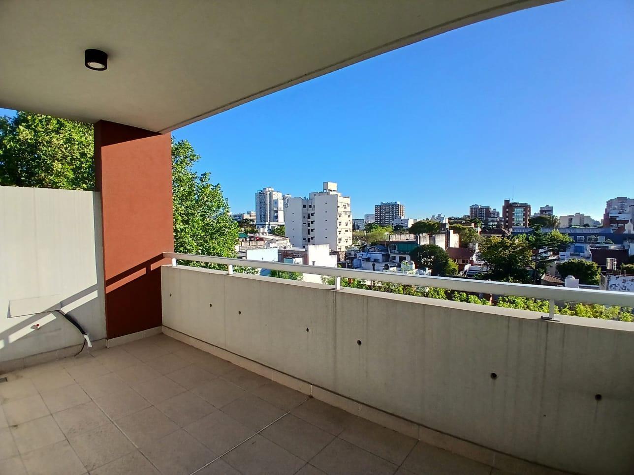 Foto de Dos ambientes en ALQUILER! Coghlan, imagen 2