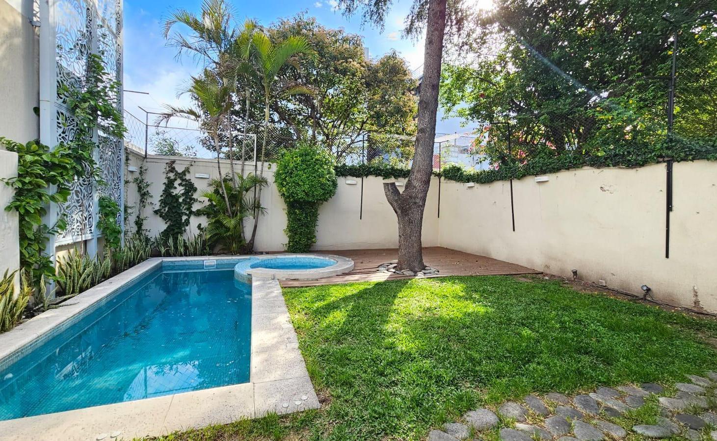 Foto de Casa de 3 ambientes con parque y pileta EN ALQUILER, imagen 1
