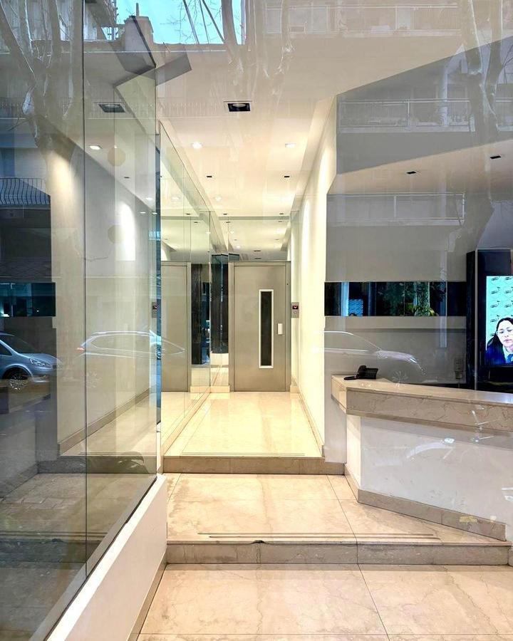 Foto de DUPLEX DE CATEGORIA "APTO BANCO" "BLANQUEO", imagen 2