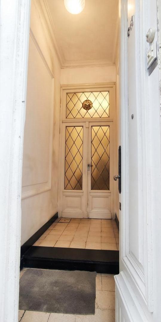 Foto de CASA EN VENTA – CALLE 8 ESQUINA 56 | IDEAL USO PROFESIONAL, OFICINAS O, imagen 2