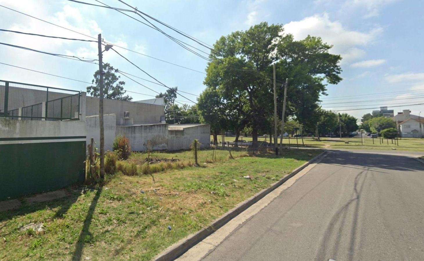 Foto de LOTE EN VENTA | CALLE 30 ESQUINA 532 | LA PLATA, imagen 5