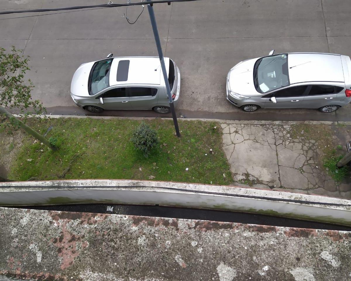 Lanus Este Dto Galpon y Oficina Sobre Lote Propio Nazar Al 300 1
