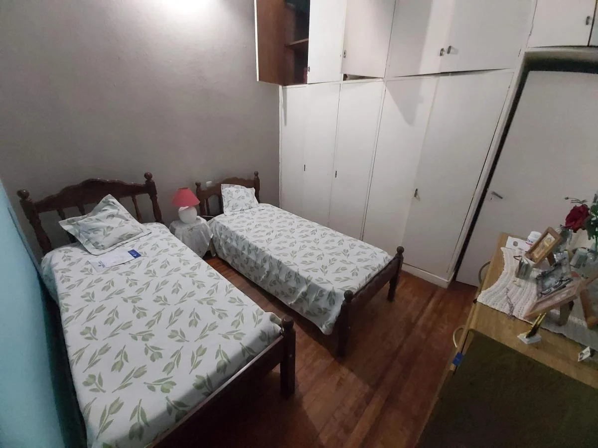 Casa en Venta en Quilmes Oeste 4