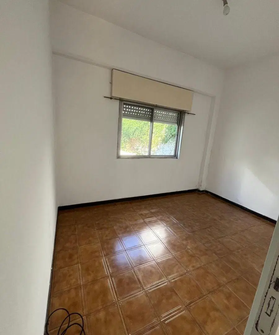 Quilmes Oeste - Alquiler PH 3 ambientes con patio y parrilla 5