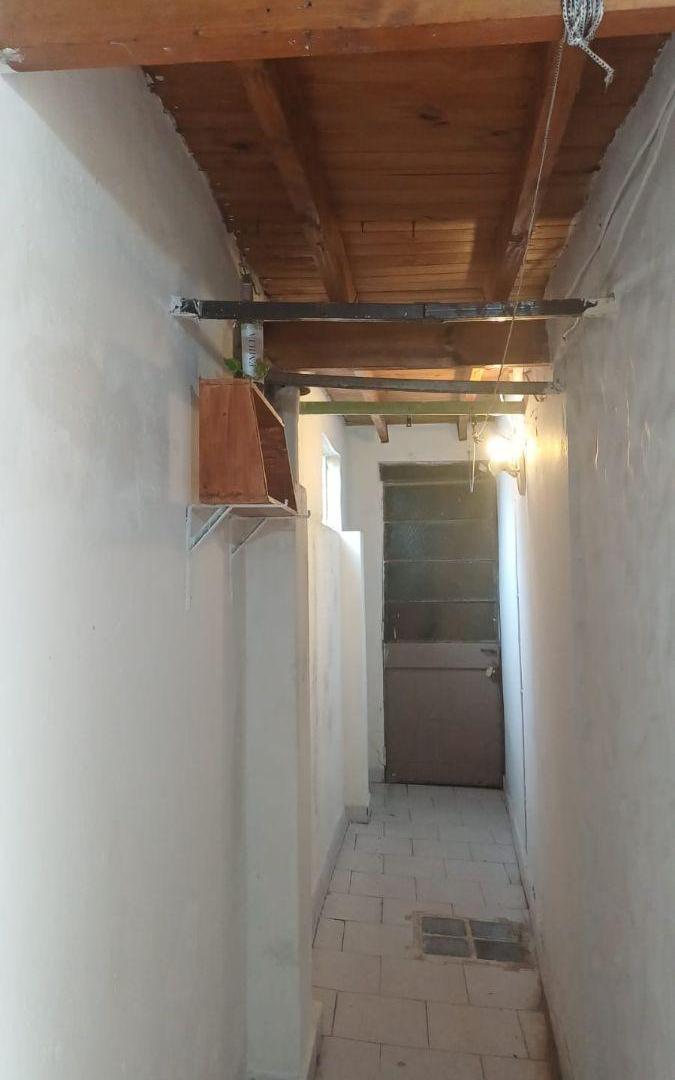 Foto de Bernal - Alquiler PH 2 ambientes, imagen 5