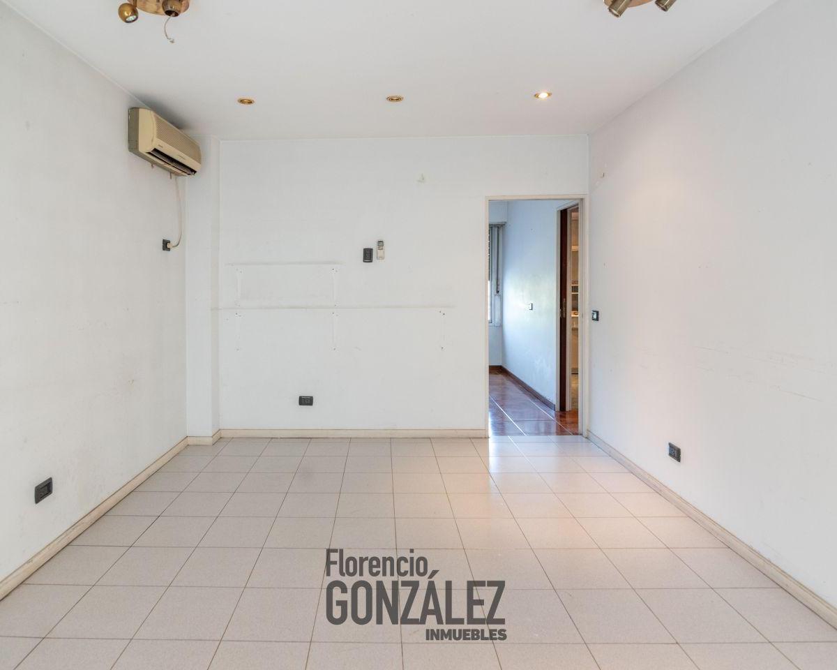 Venta de Casa 6 Amb en Versalles 1