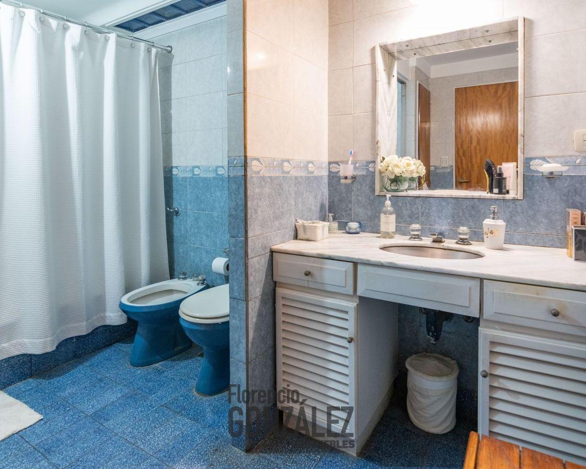 Venta de Casa 6 Amb en Versalles 5