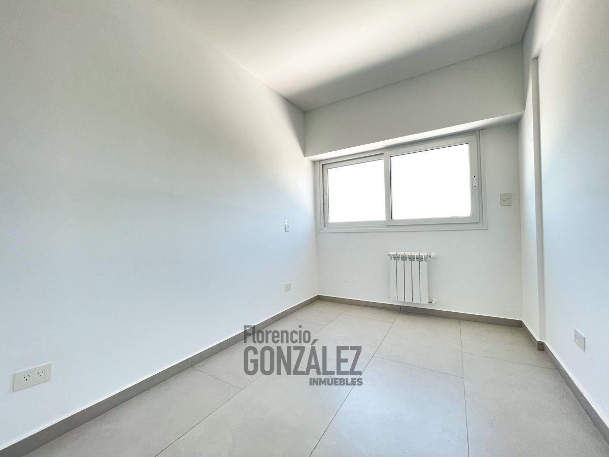Semipiso 4 Ambientes con Balcon Aterrazado 3