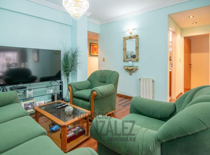 Venta 4 ambientes con patio, quincho y parrilla en Liniers 3