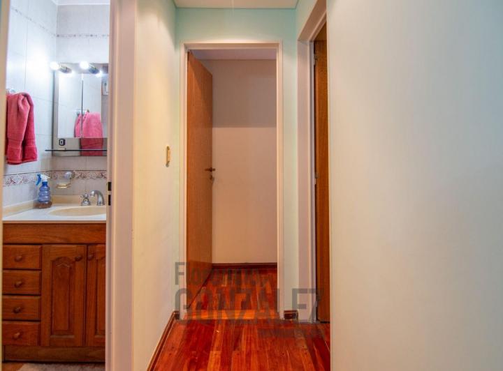 Venta 4 ambientes con patio, quincho y parrilla en Liniers 5