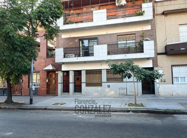 PH 2 ambientes comodo y luminoso ubicado en Liniers