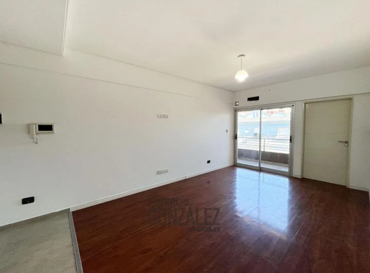 ALQUILER DEPARTAMENTO 2 AMBIENTES EN LINIERS 1