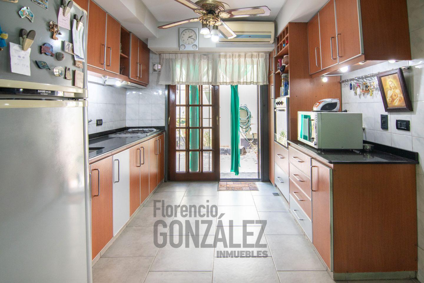 Foto de VENTA DE CASA 4 AMBIENTES EN MATADEROS, imagen 4