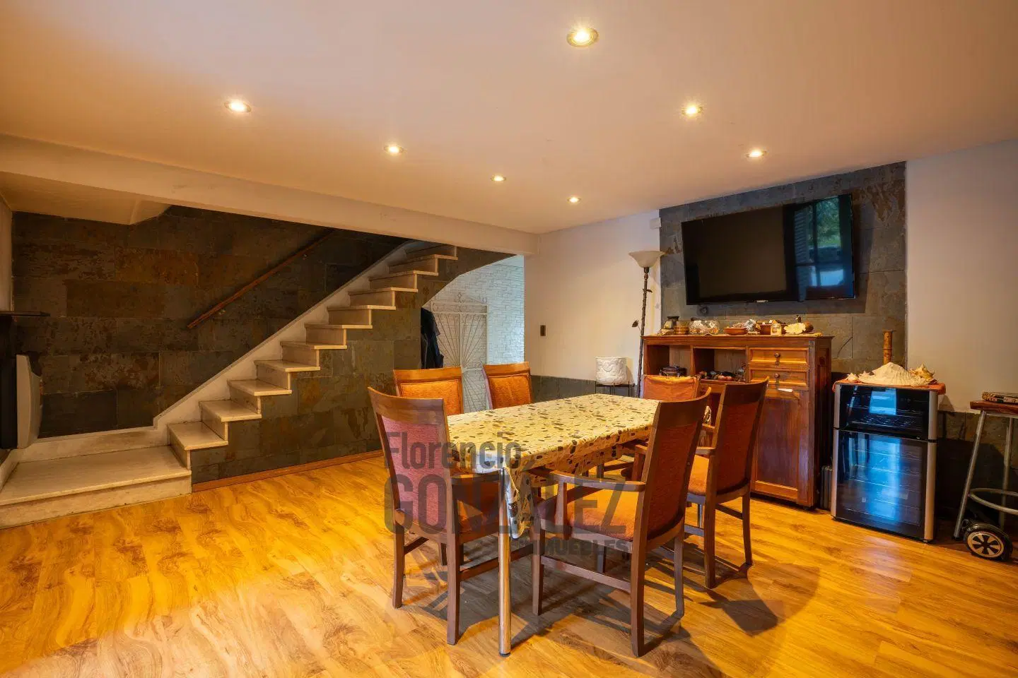 Venta de Casa 4 Ambientes en Lugano 2