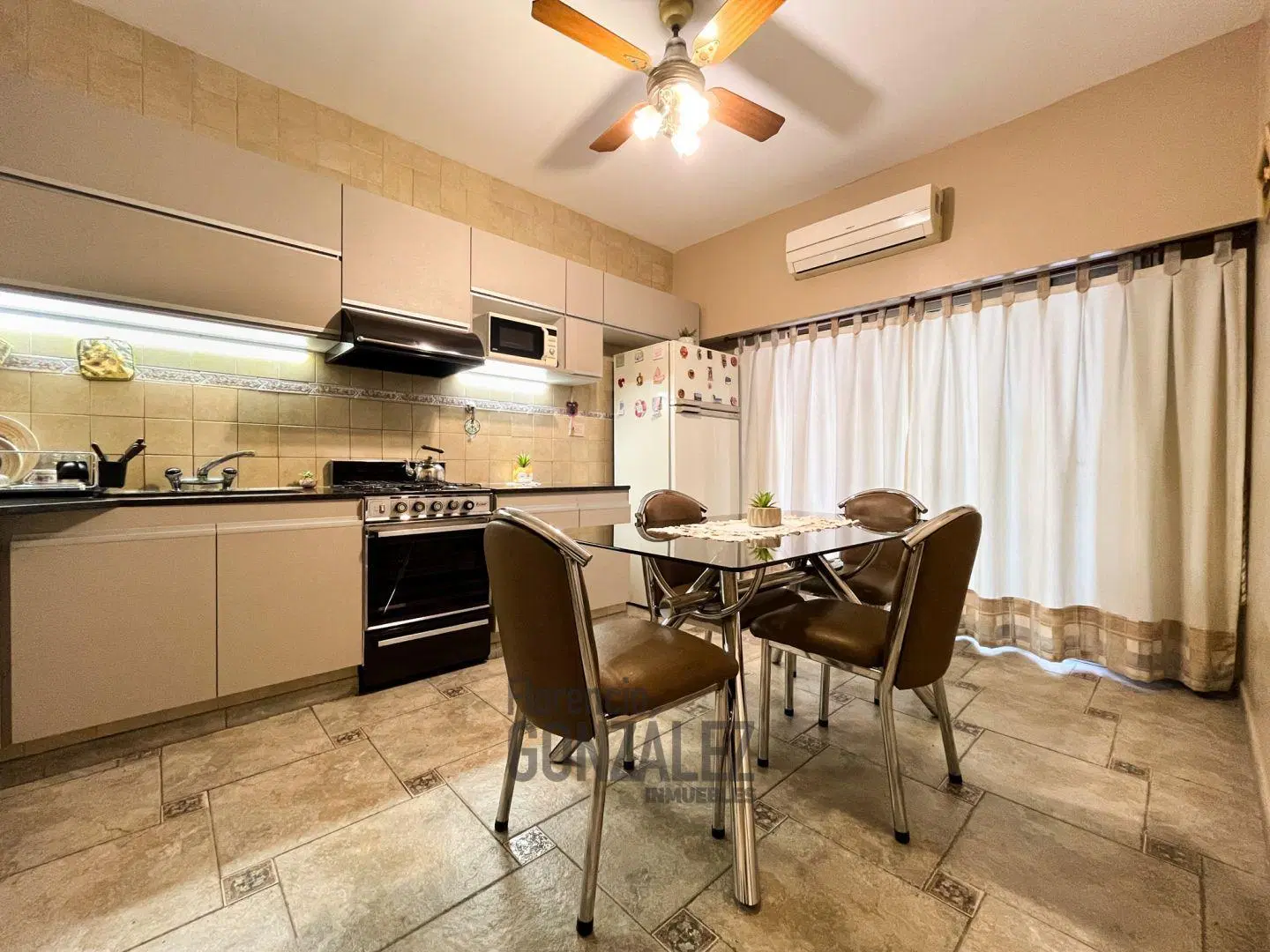 VENTA CASA MATADEROS 4 AMBIENTES COCHERA JARDIN PARRILLA 4