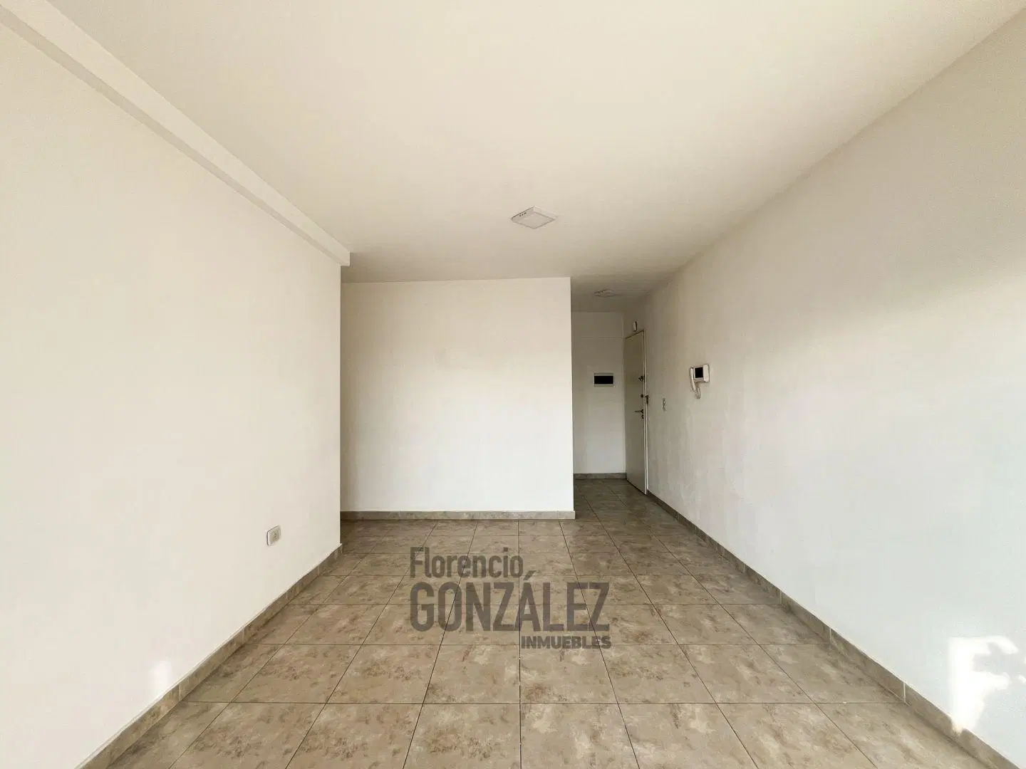 Venta de Departamento 2 ambientes, Morón 3