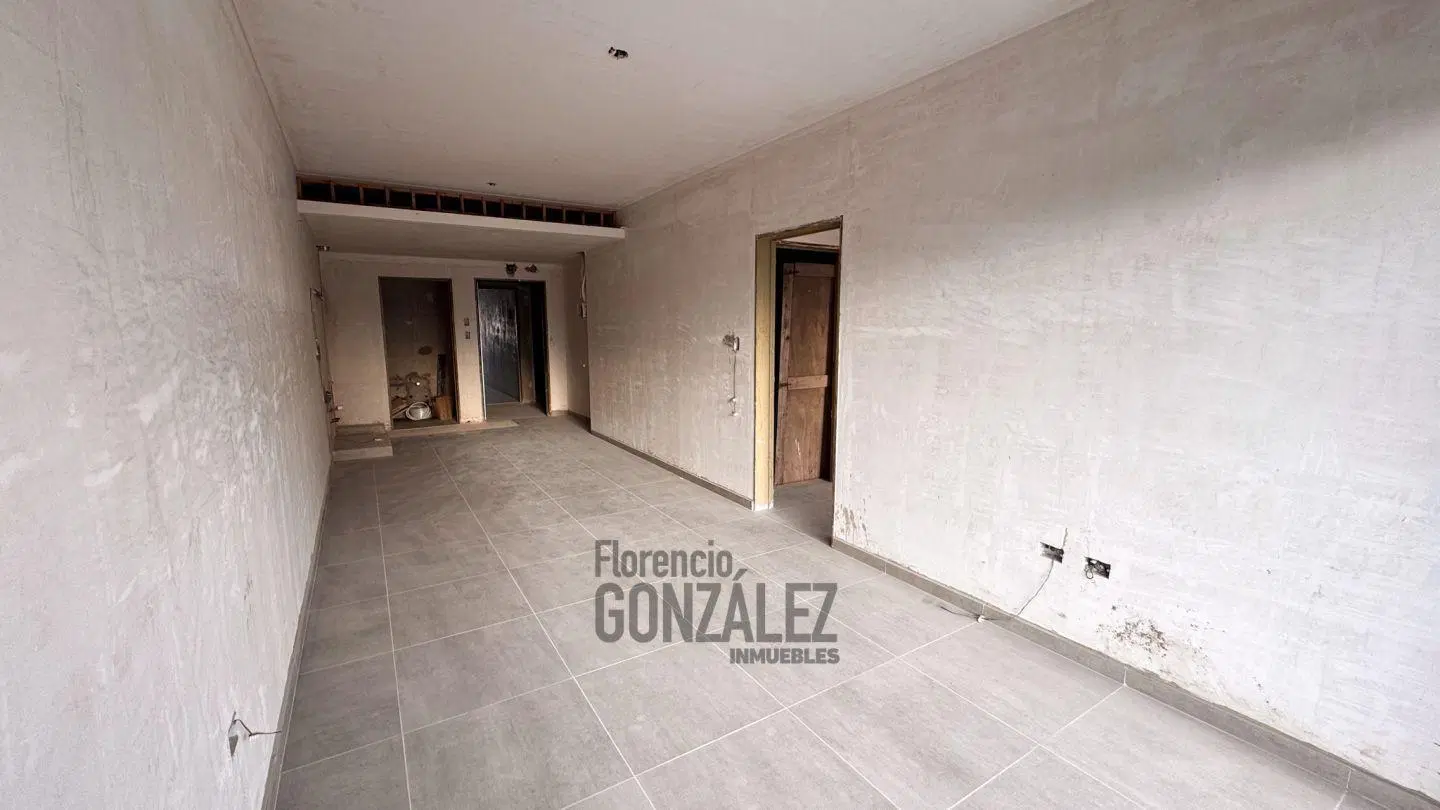 VENTA DEPARTAMENTO 2 AMB. AL FRENTE DORIMORIO EN SUITE BALCON 4