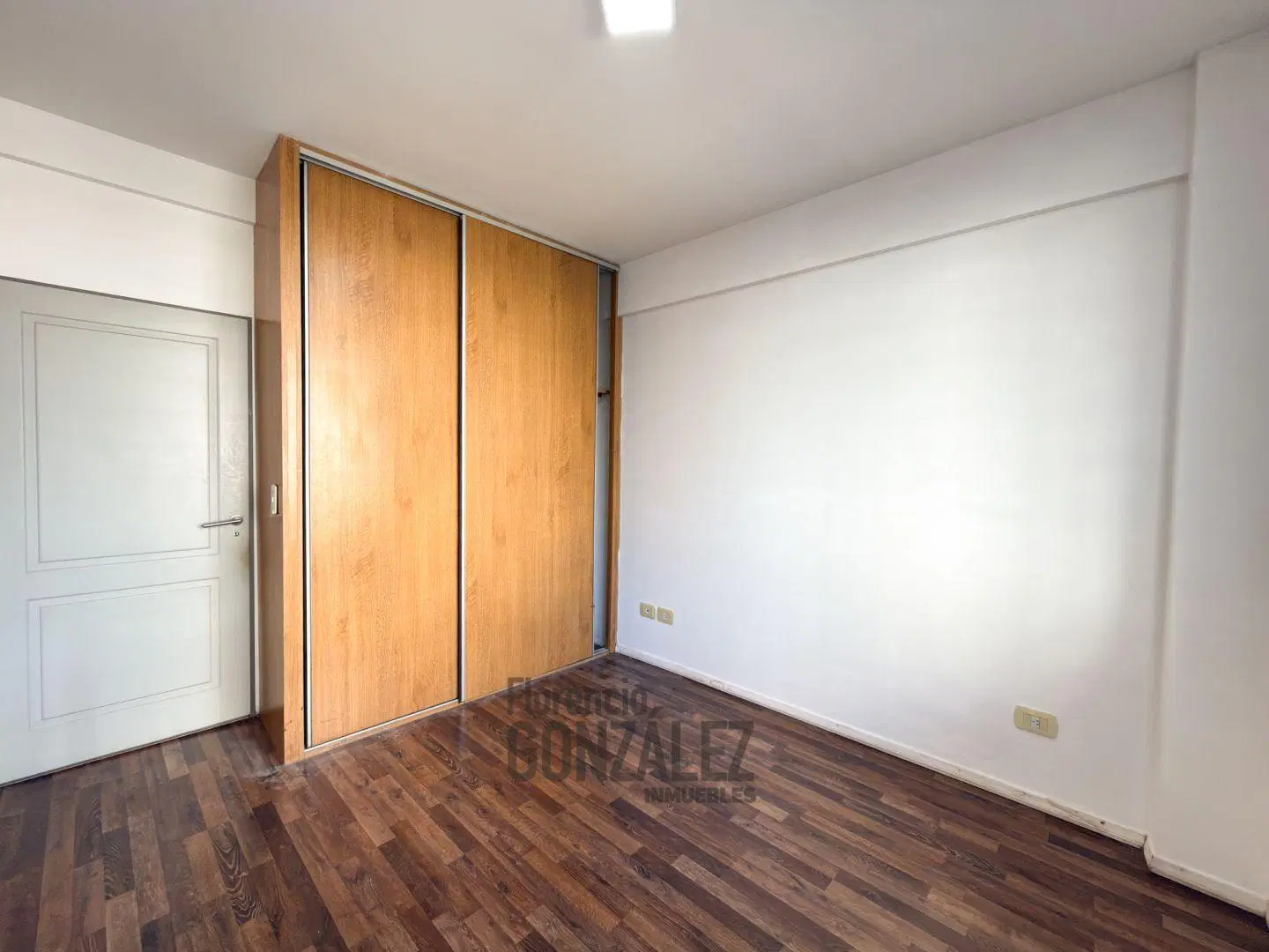 ALQUILER DOS AMBIENTES EN LINIERS 5