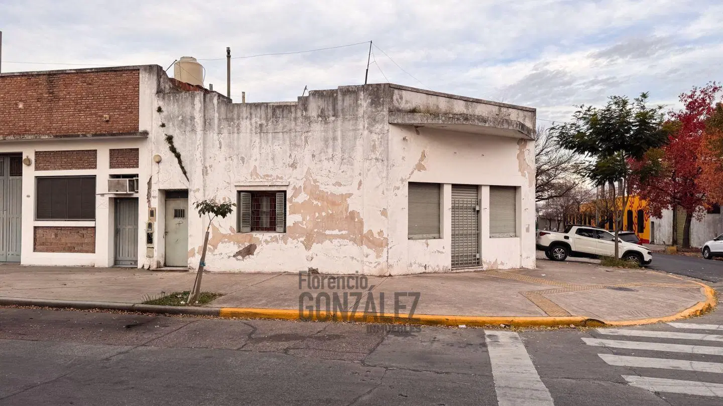 VENTA LOTE EN ESQUINA EN MATADEROS 1600 MTS VENDIBLES 2