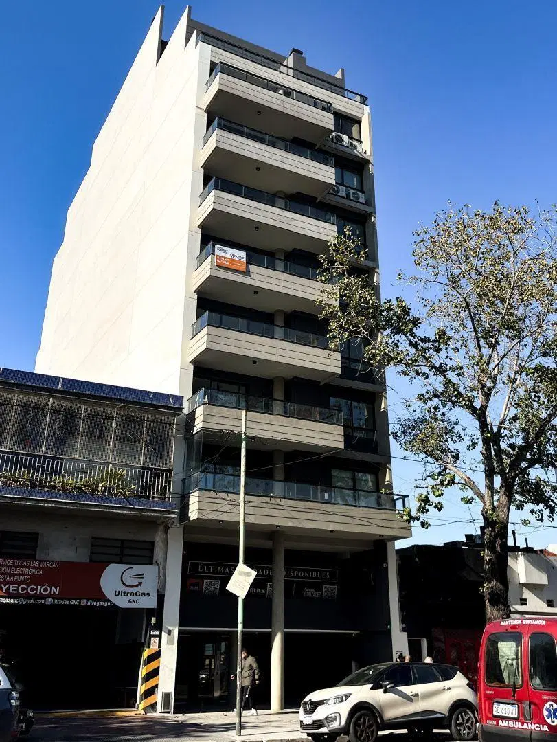 VENTA DPTO 2 AMBIENTES EN MATADEROS CON COCHERA 3