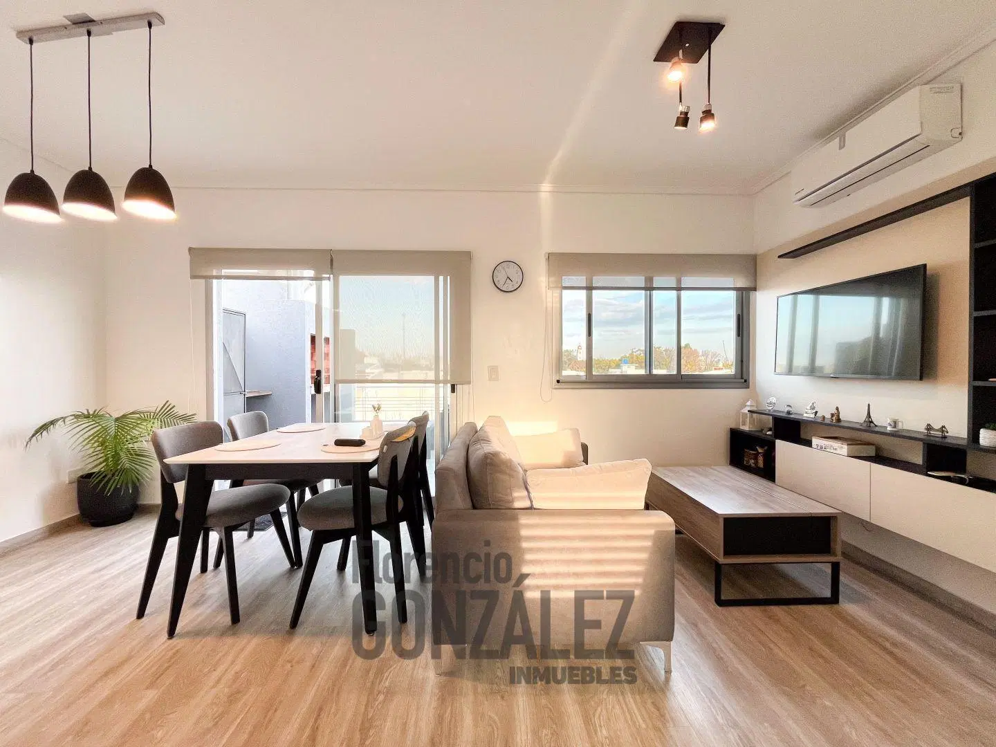 VENTA DE DEPTO 2 AMBIENTES EN LINIERS 5