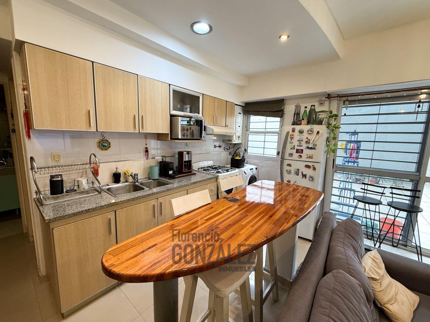 Foto de VENTA DEPTO 2 AMB EN LINIERS, imagen 2