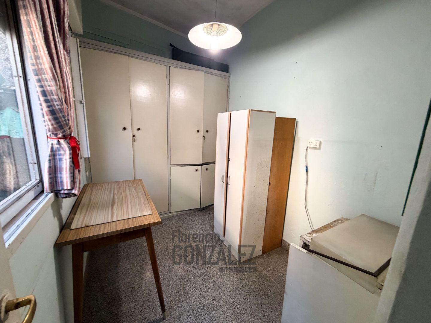Foto de ALQUILER CASA MAS LOCAL EN LINIERS, imagen 4