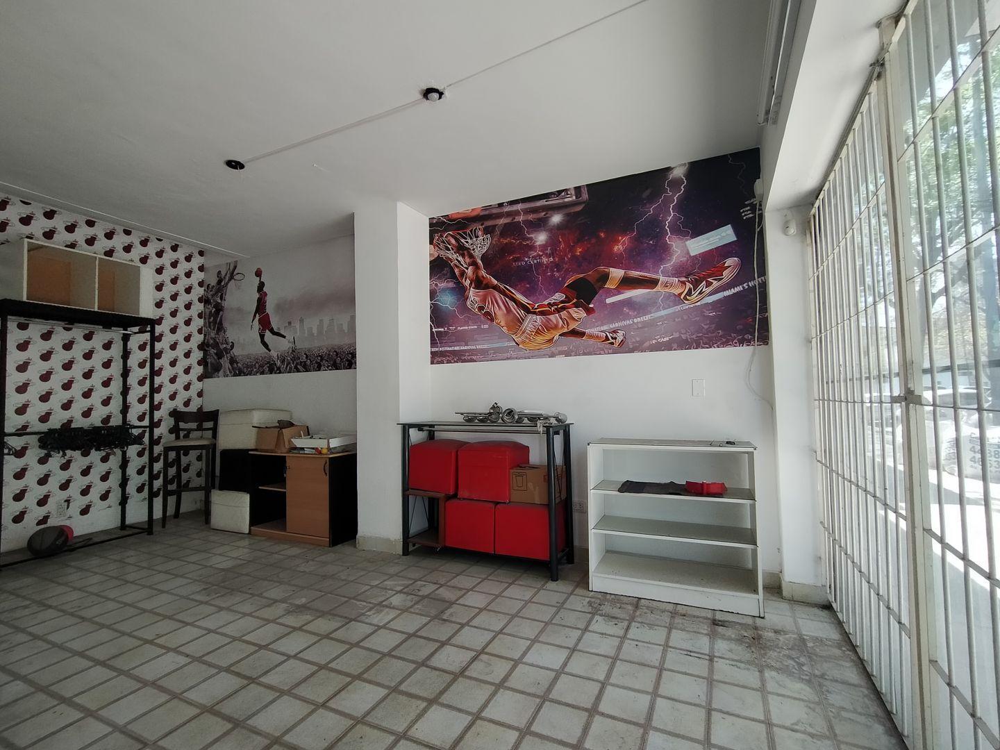 Foto de Venta de Local en Liniers, Capital Federal, imagen 2