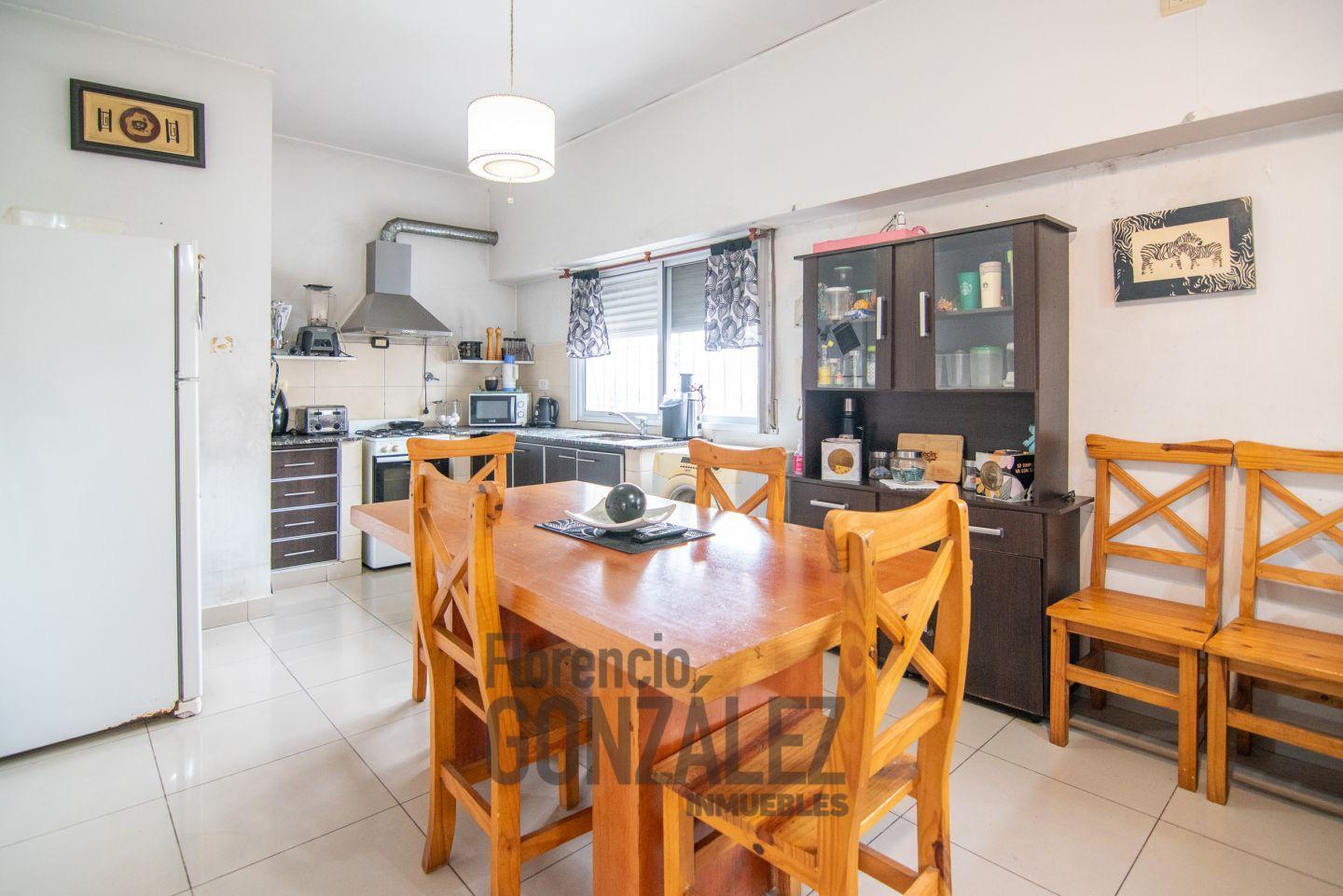 Foto de VENTA DE PH 3 AMBIENTES EN LOMAS DEL MIRADOR, imagen 4