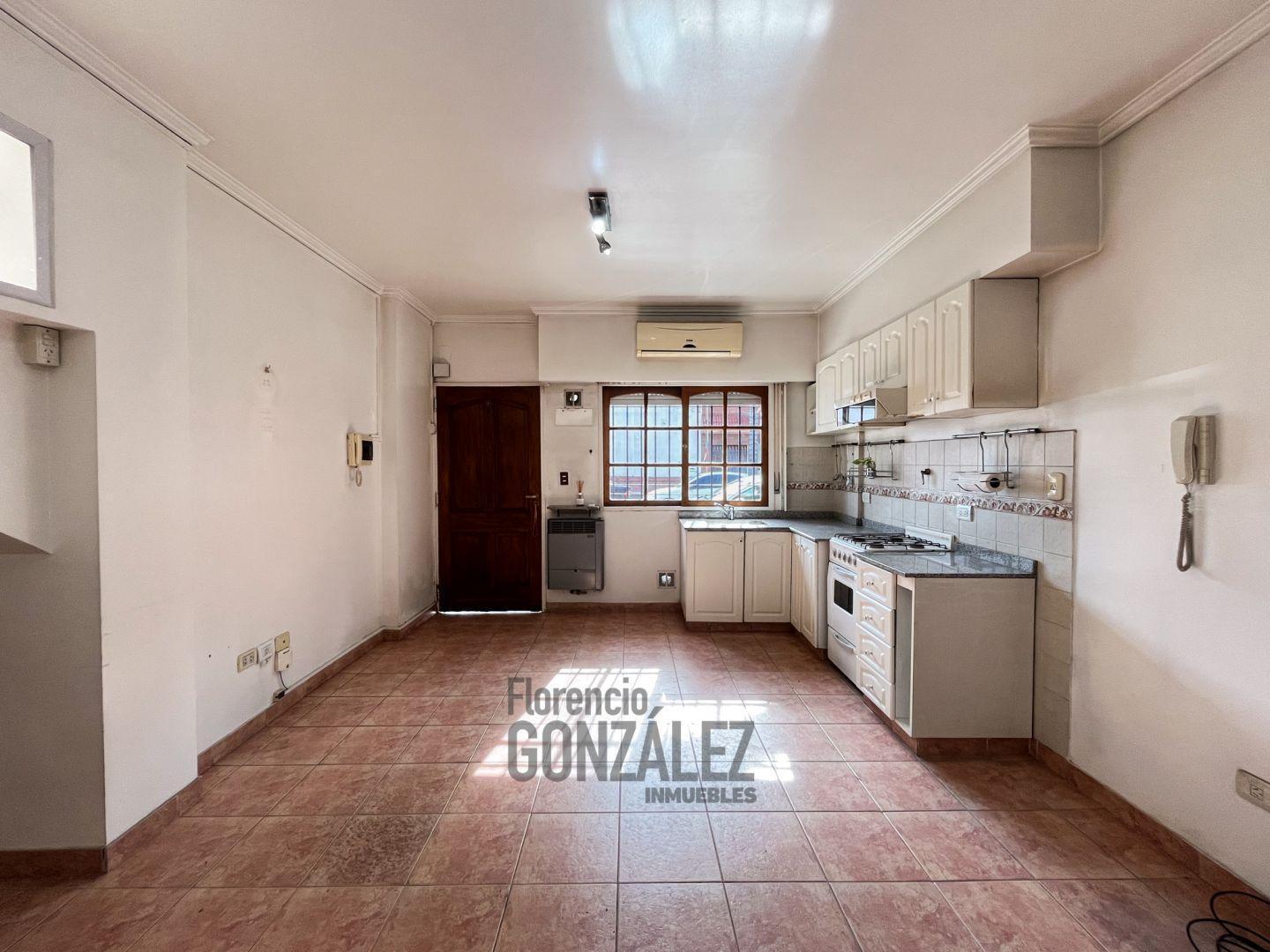 Foto de ALQUILER DEPARTAMENTO 2 AMBIENTES EN LINIERS, imagen 4