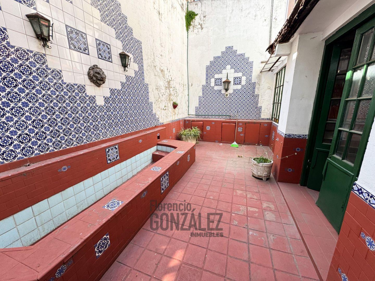 Foto de VENTA PH 5 AMB. PB AL FRENTE EN ONCE ENTRADA DOBLE PATIO Y TERRAZA MUY, imagen 1