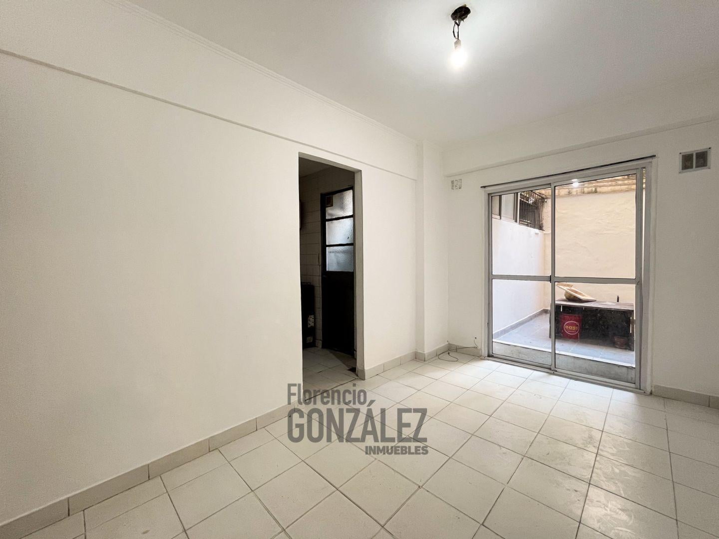 Foto de Alquiler de Departamento dos ambientes con cochera techada. Caballito, imagen 2