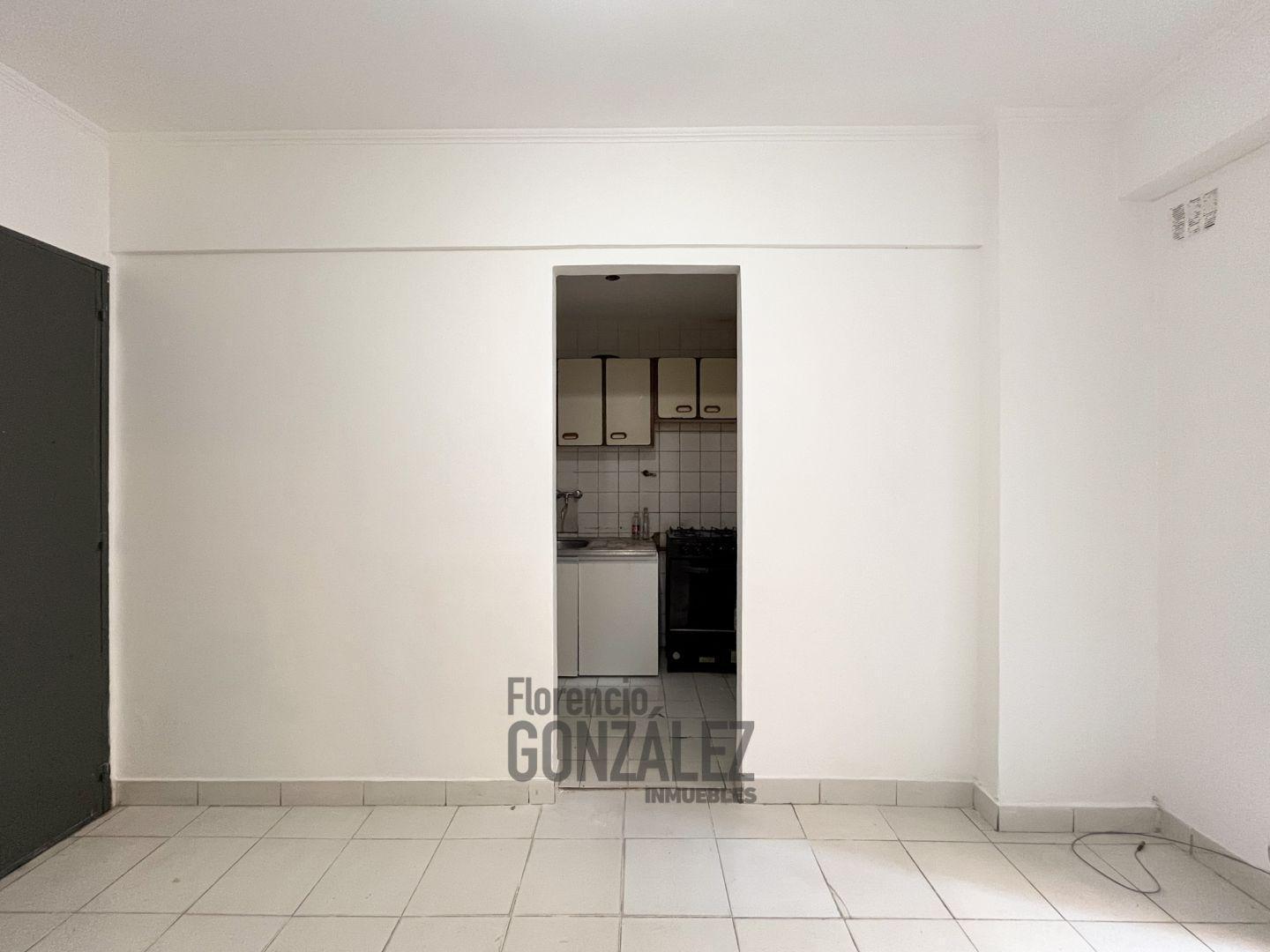 Foto de Alquiler de Departamento dos ambientes con cochera techada. Caballito, imagen 3