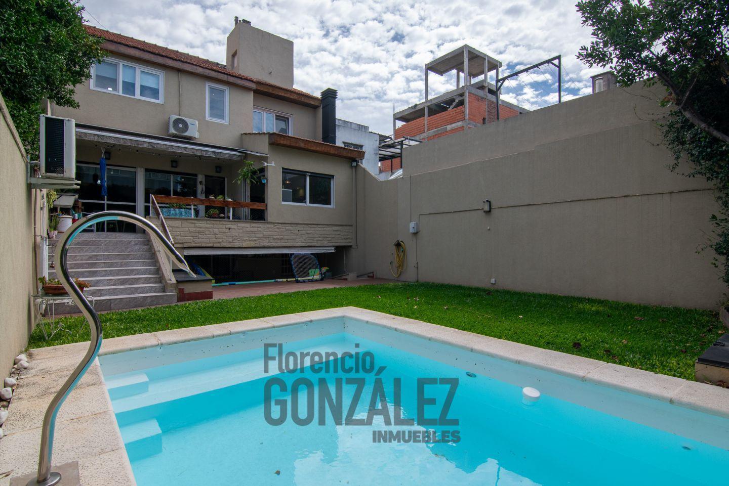 Foto de CASA 4 AMB CON FONDO Y PILETA, imagen 1