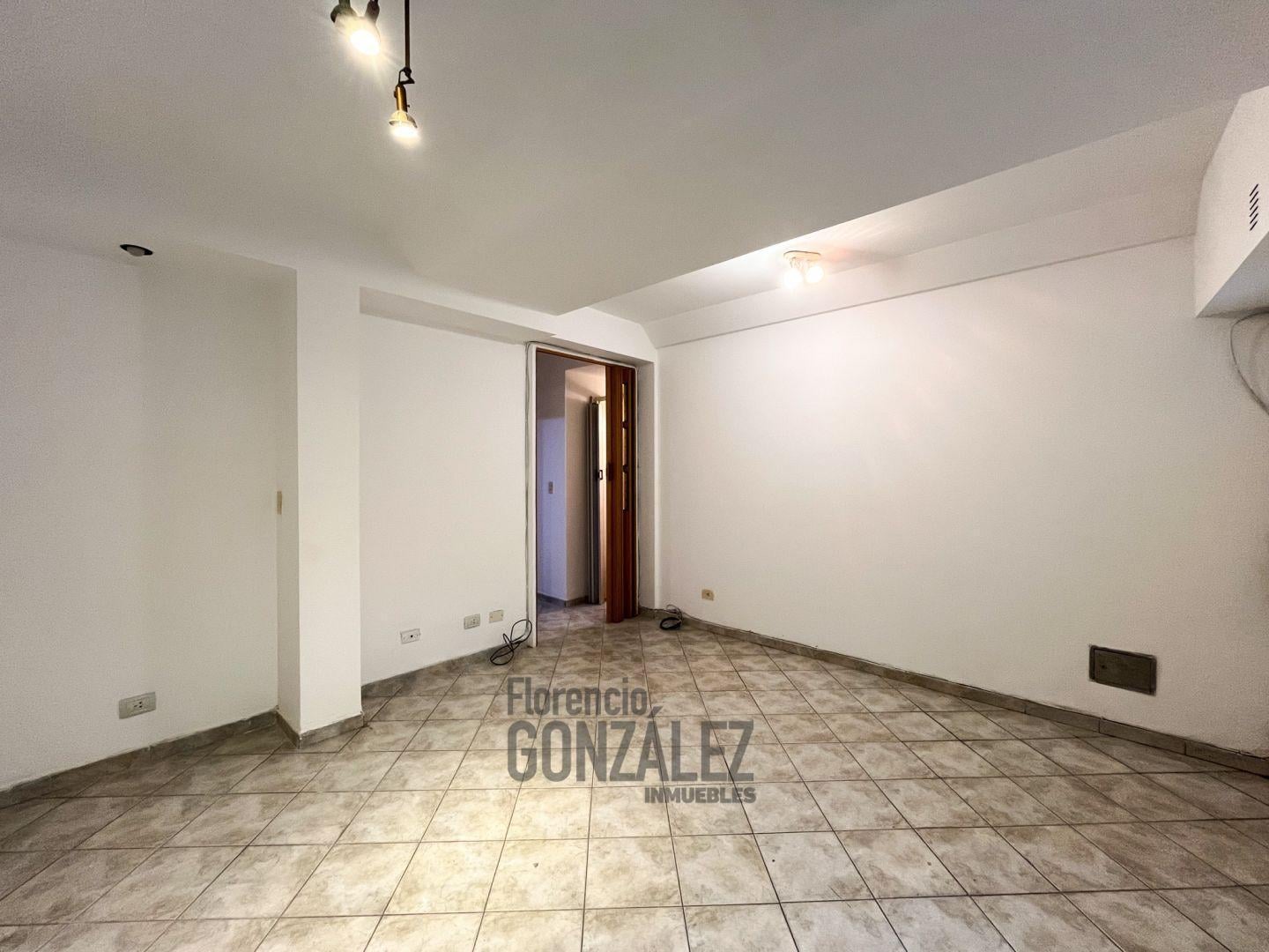 Foto de PH 2 ambientes con patio e ingreso independiente sin expensas, imagen 4