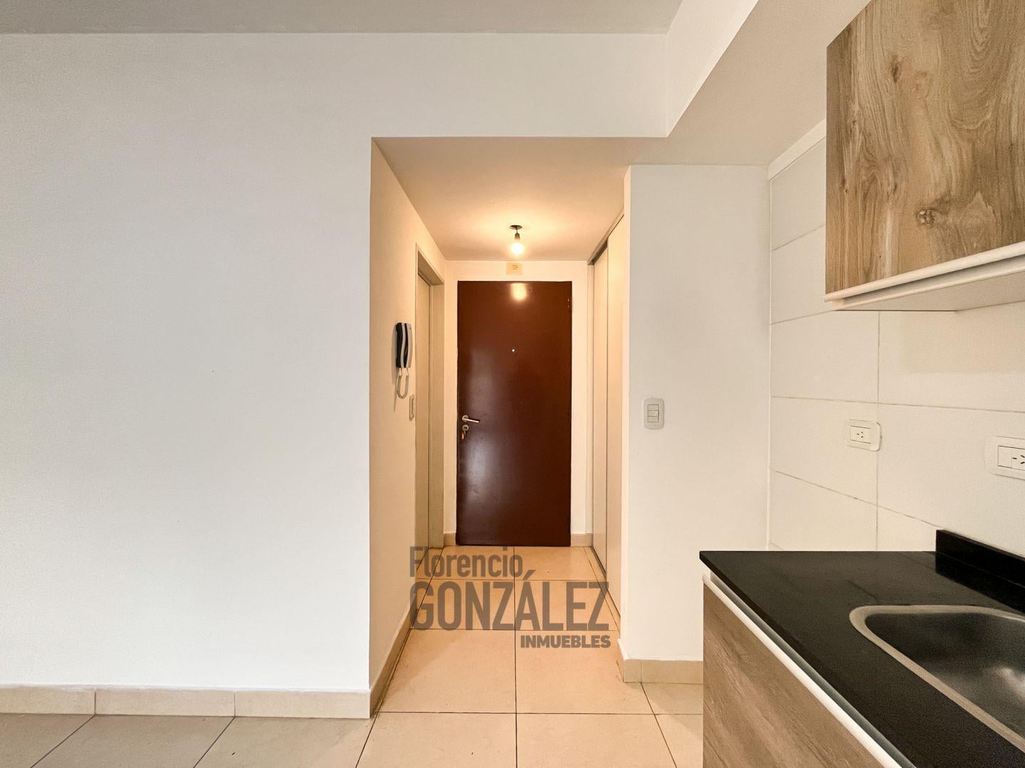 Foto de VENTA DE DEPTO MONOAMBIENTE EN FLORESTA, imagen 5