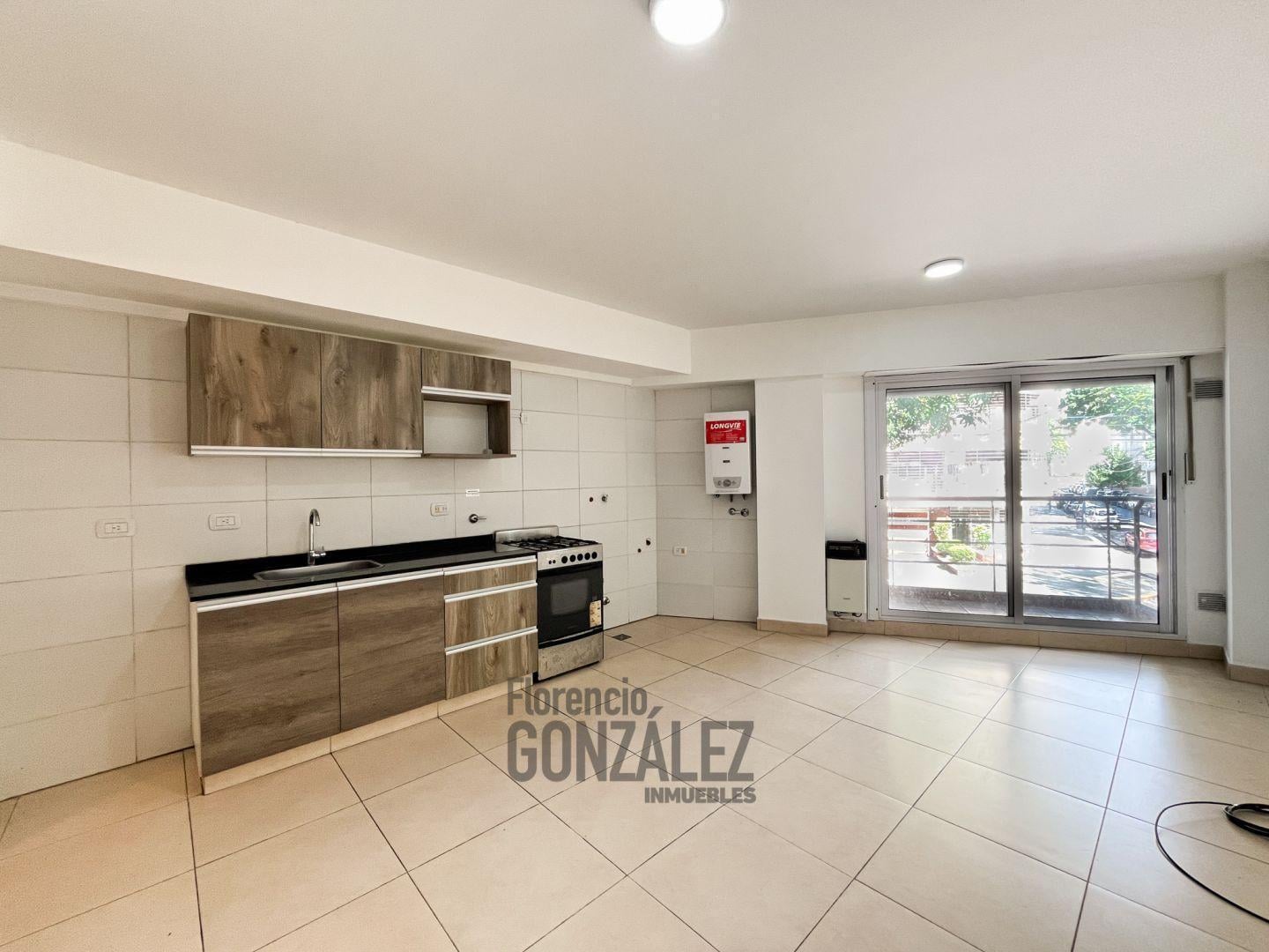 Foto de VENTA DE DEPTO MONOAMBIENTE EN FLORESTA, imagen 2