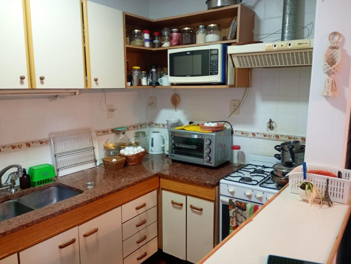 Hermoso y Amplio PH de 3 Amb con Fondo y Terraza Pola Al 500 Liniers 3