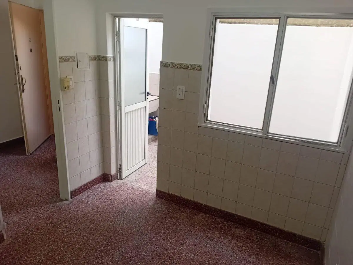PH 1 AMB.Y MEDIO, PLANTA BAJA, SIN EXPENSAS. MANUEL ARTIGAS 6420 MATADEROS 4