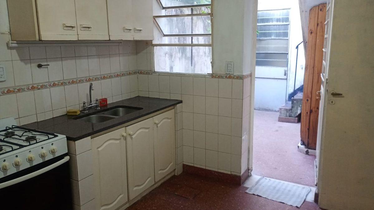 Foto de ALQUILER PH 3 AMB S/EXPENSAS CON PATIO, TERRAZA Y QUINCHO MONTIEL AL, imagen 5